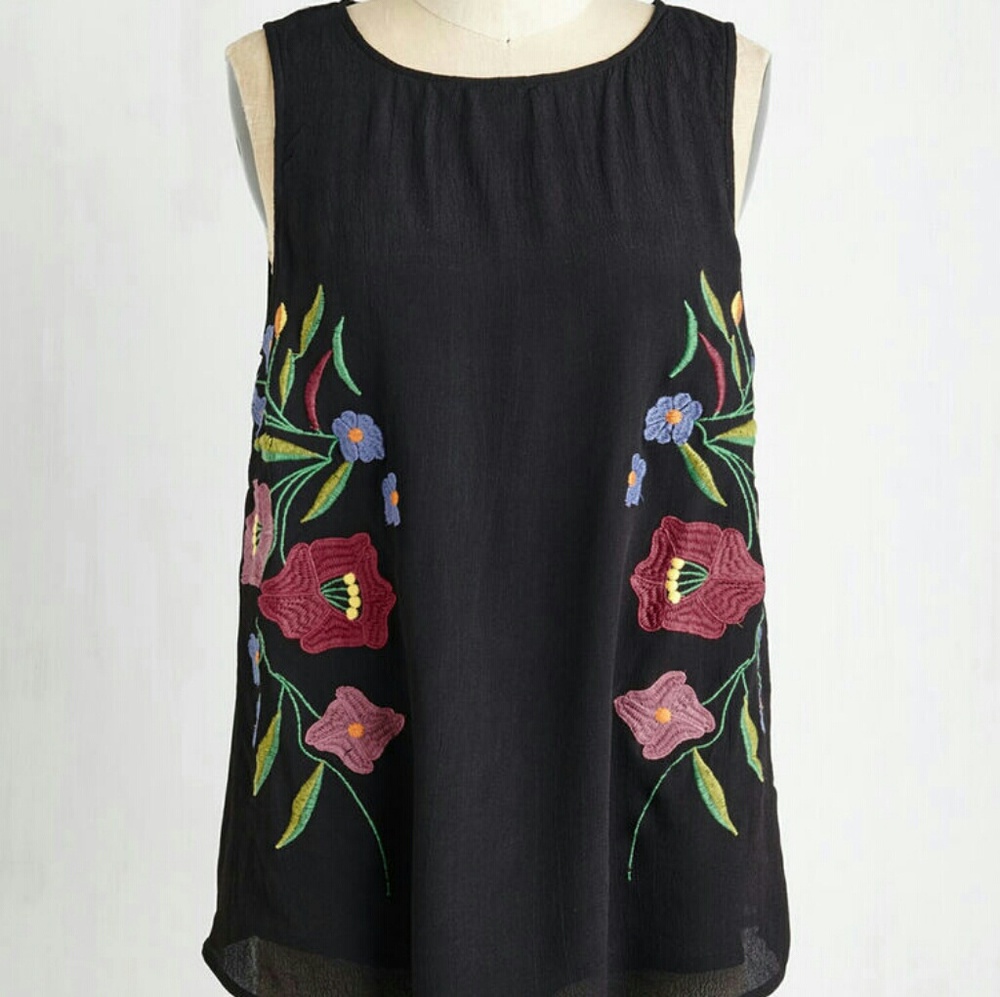 Modcloth sleeveless black embroidered top
